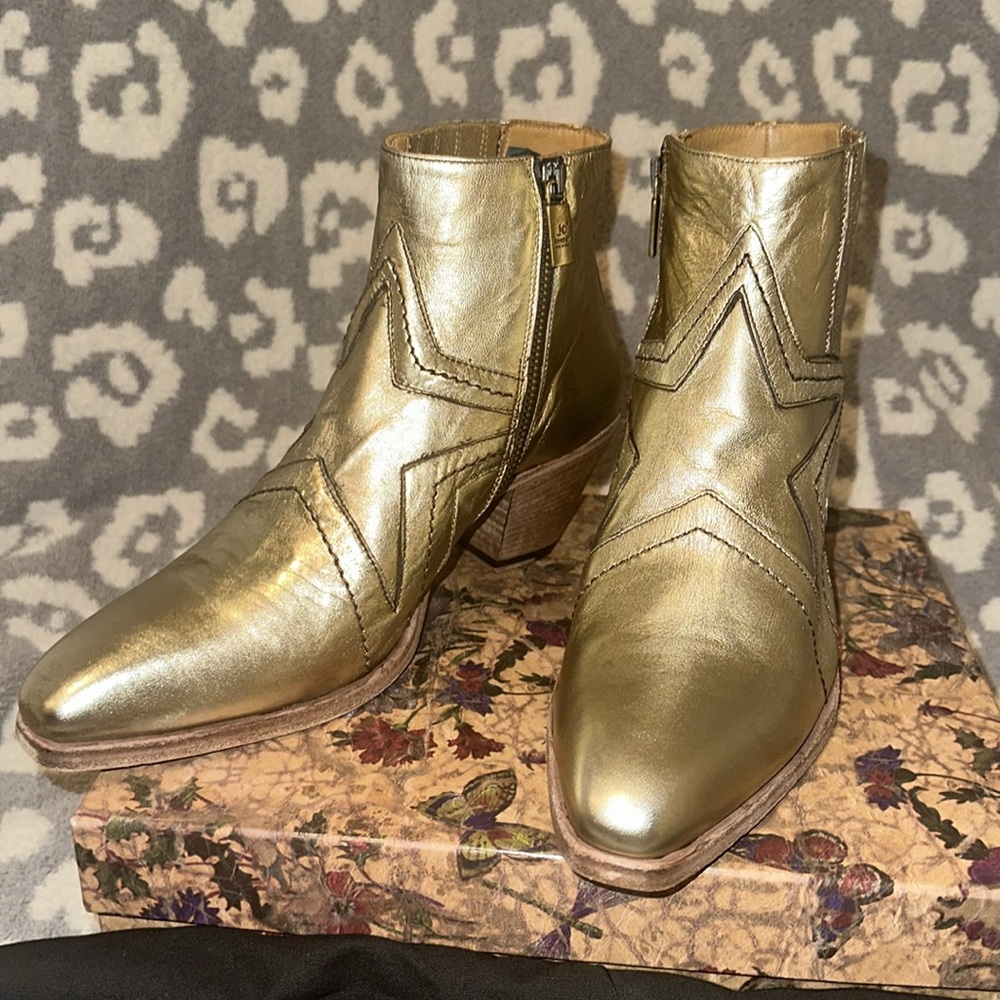Jo Ghost x Free People Almost Famous metallic gold leather ankle boots 🌟